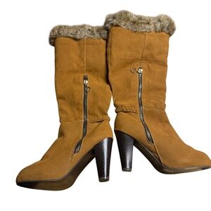 Women's Faux Suede Tall Brown Avon Boots with Fur Size 7.5